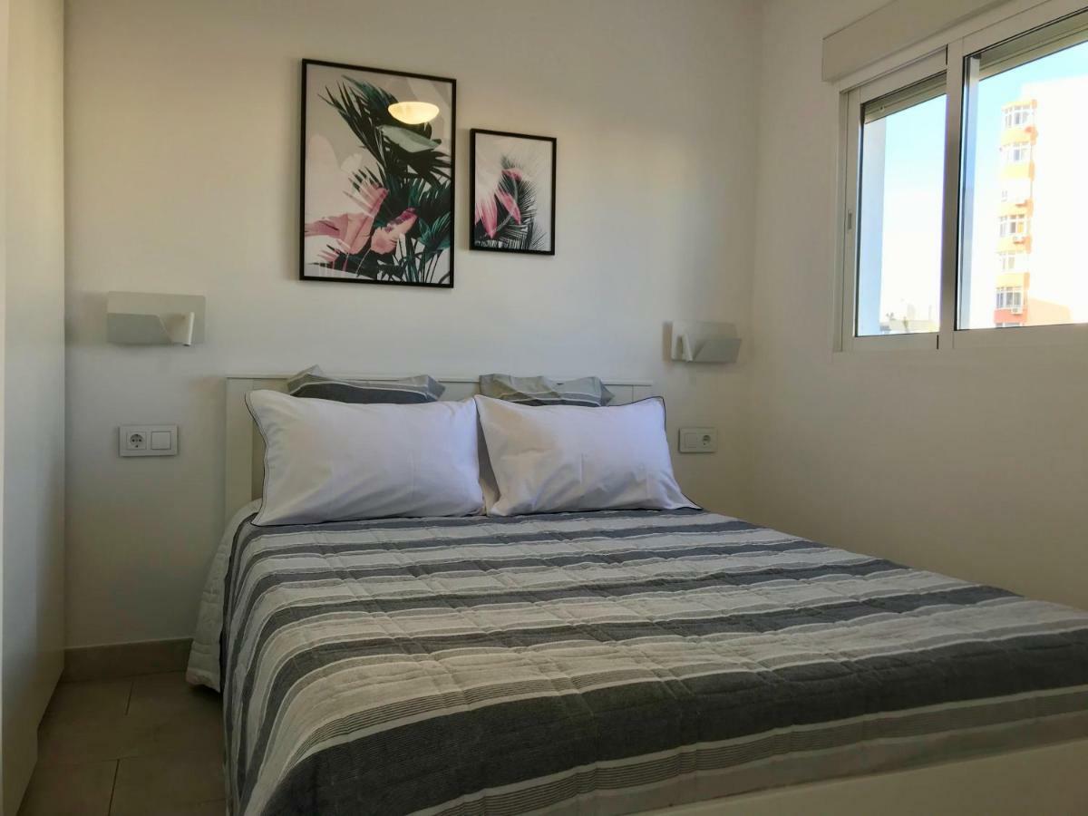 Apartamento Sol Y Mar ตอร์เรโมลิโนส ภายนอก รูปภาพ